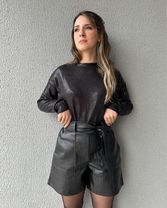 Short alfaiataria PU preto com faixa Gengibre