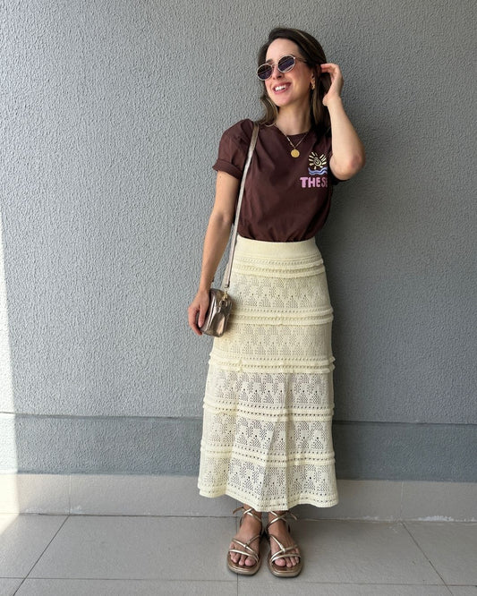 Saia Tricô Evasê com Detalhes Rendados Amarílis