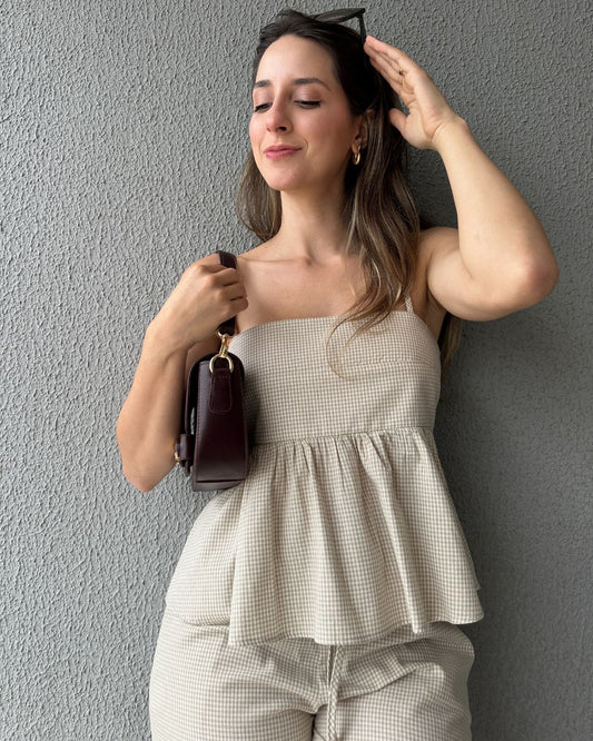 Blusa Peplum Vichy Amêndoa