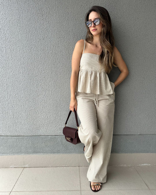 Blusa Peplum Vichy Amêndoa