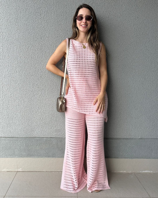 Conjunto Tricô de Calça Ampla e Blusa Assimétrica Rosa