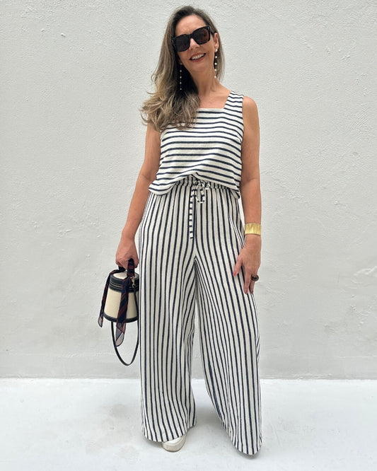 Conjunto com Listras Branco e Azul Abacaxi