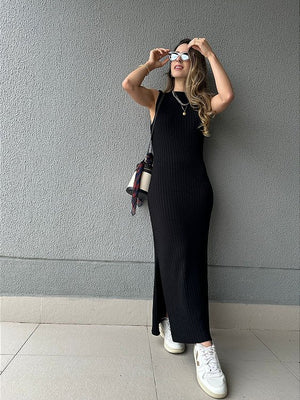Vestido de tricot canelado com fenda preto Mangostim