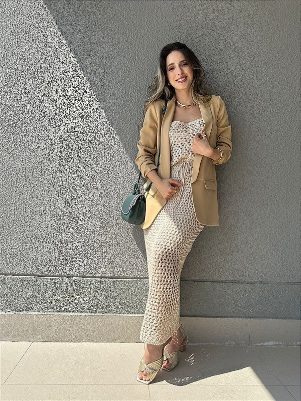 Conjunto de tricot com saia midi e regata cru Pitanga