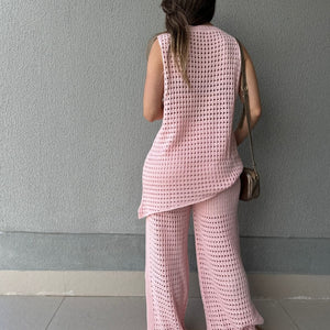 Conjunto Tricô de Calça Ampla e Blusa Assimétrica Rosa