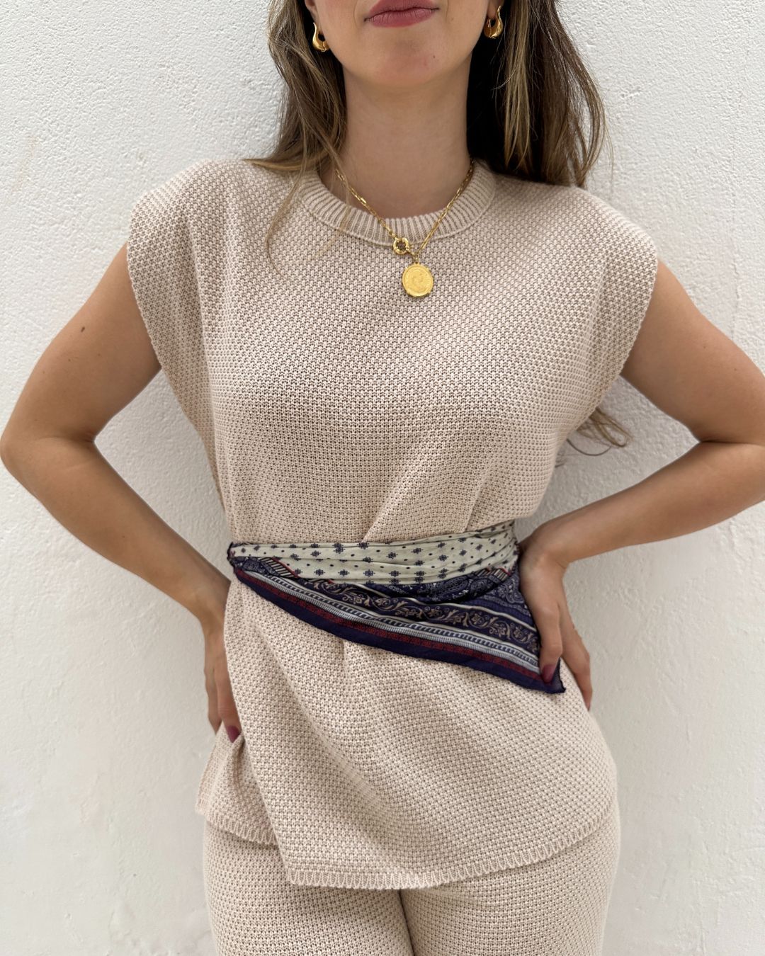 Conjunto de Calça Reta e Colete com Manga Japonesa Graviola