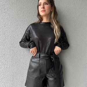 Short alfaiataria PU preto com faixa Gengibre