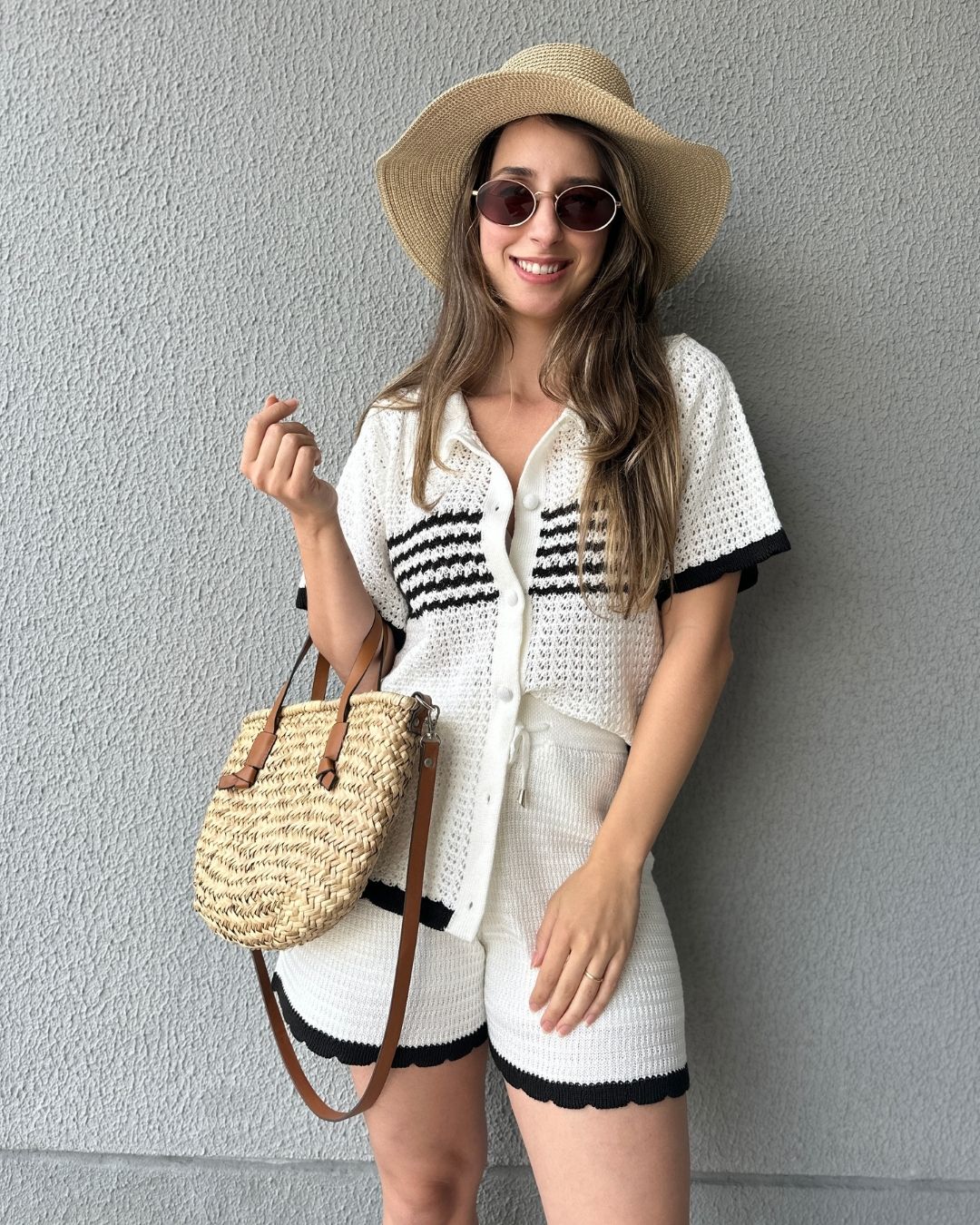 Conjunto Tricô de Short e Camisa com Botões Jabuticaba