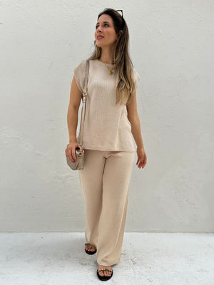 Conjunto de Calça Reta e Colete com Manga Japonesa Graviola