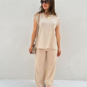 Conjunto de Calça Reta e Colete com Manga Japonesa Graviola