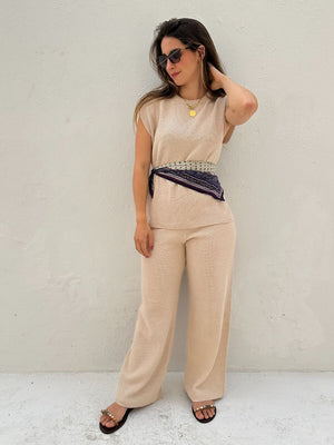 Conjunto de Calça Reta e Colete com Manga Japonesa Graviola