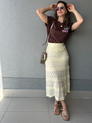 Saia Tricô Evasê com Detalhes Rendados Amarílis