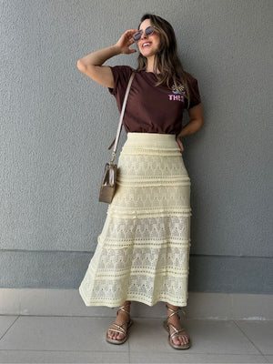 Saia Tricô Evasê com Detalhes Rendados Amarílis