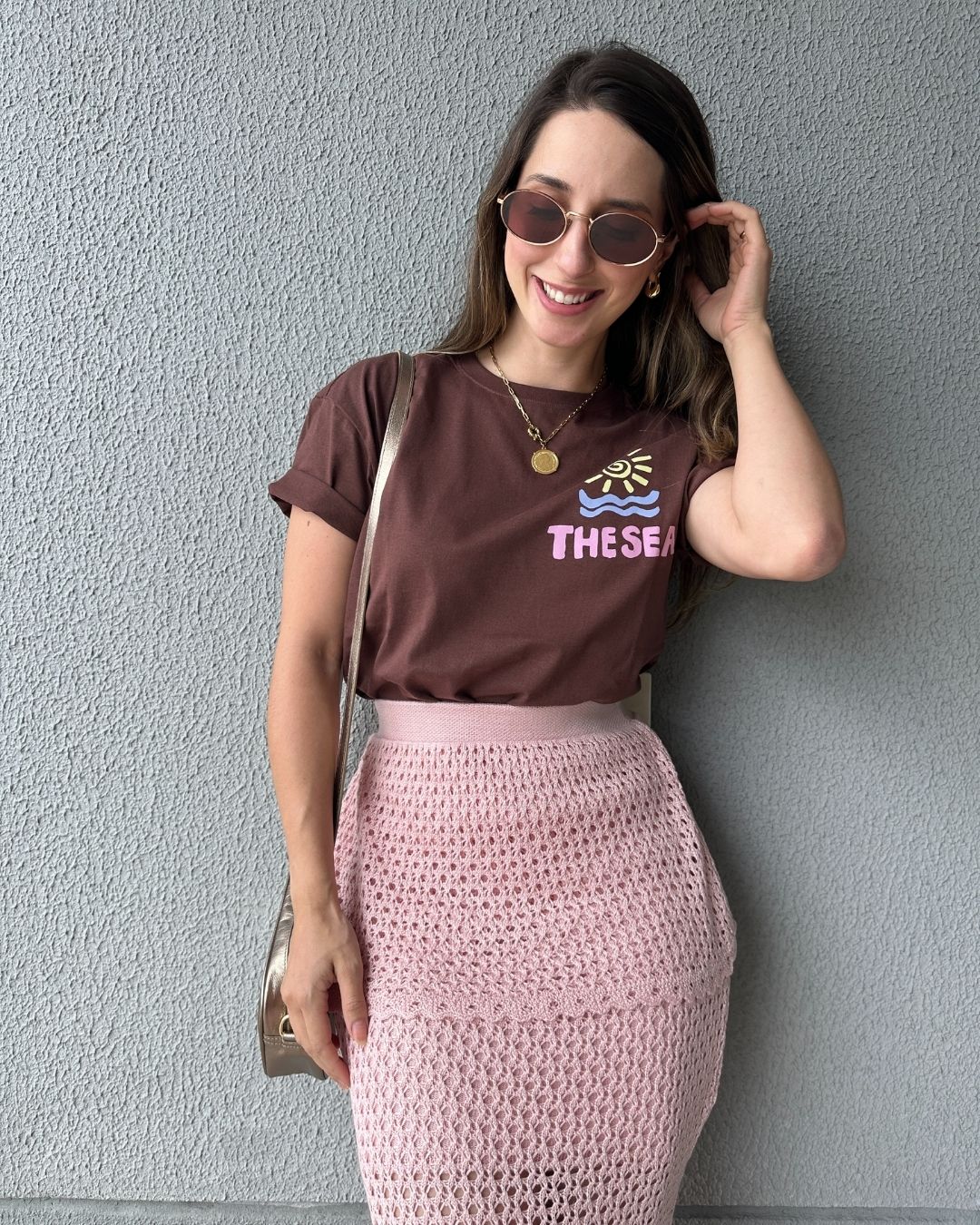 T-shirt 100% Algodão com Estampa Frente e Costas Marrom Cajá