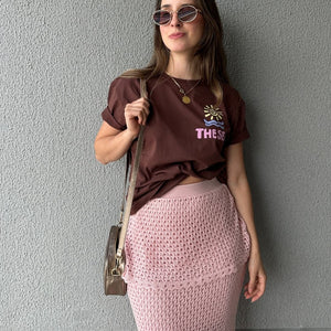 T-shirt 100% Algodão com Estampa Frente e Costas Marrom Cajá