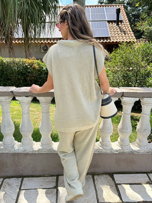 Conjunto Calça e Colete Crú Lavanda