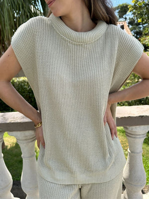 Conjunto Calça e Colete Crú Lavanda