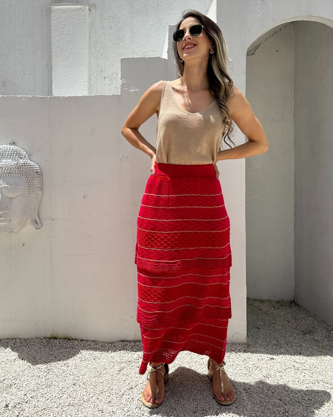 Regata  cropped  com decote V luréx dourado Avelã