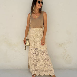Regata  cropped  com decote V luréx dourado Avelã