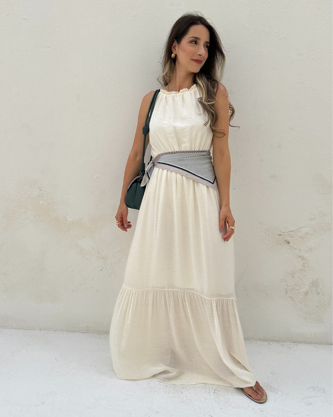 Vestido longo fluido com elastico na cintura off-white Melão