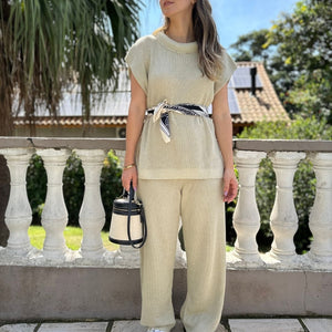 Conjunto Calça e Colete Crú Lavanda