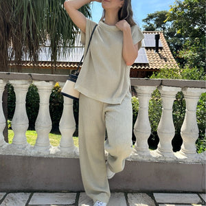 Conjunto Calça e Colete Crú Lavanda