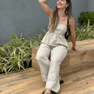 Calça Wide Leg Cós com Elástico e Amarração Amêndoa