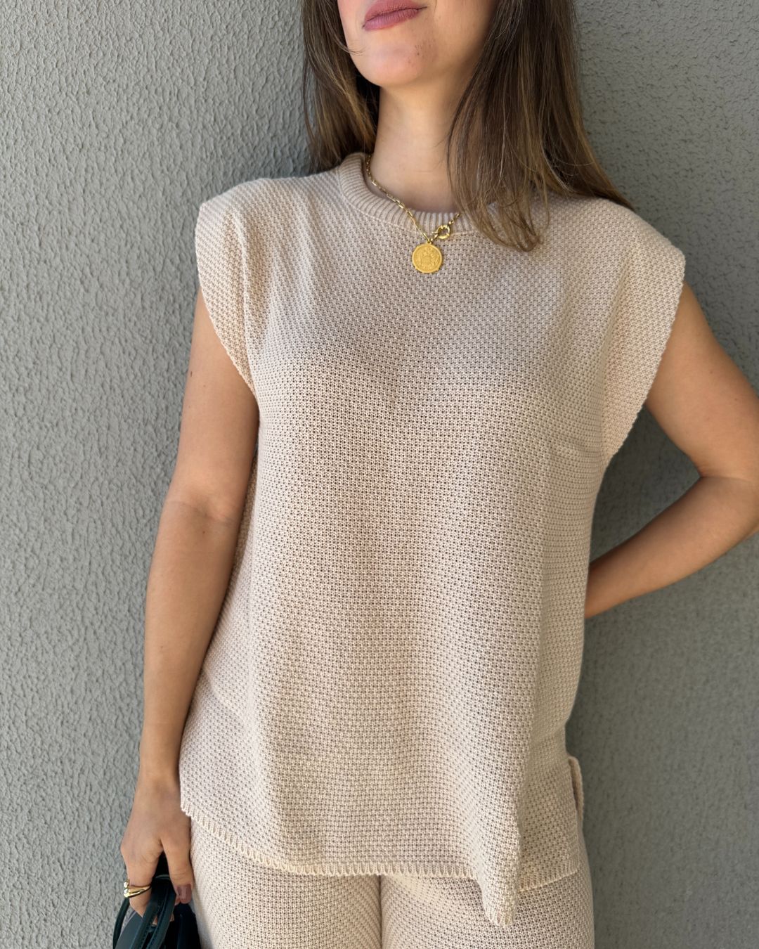 Conjunto de Calça Reta e Colete com Manga Japonesa Graviola