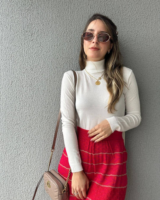 Blusa cacharrel tricô modal gola alta Rolê Lisa off-white Lirio