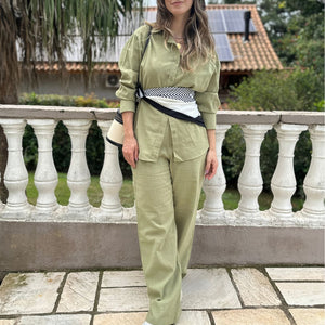 Conjunto de Algodão com Calça Reta e Camisa Tradicional  Verde Pequi
