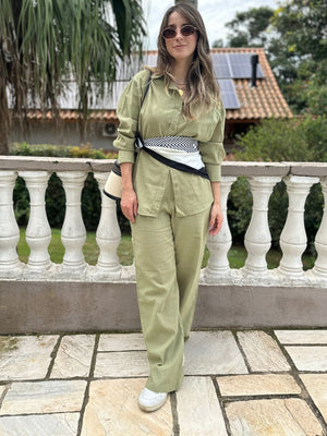 Conjunto de Algodão com Calça Reta e Camisa Tradicional  Verde Pequi