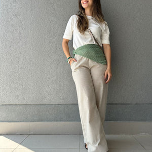 Calça Wide Leg Cós com Elástico e Amarração Amêndoa