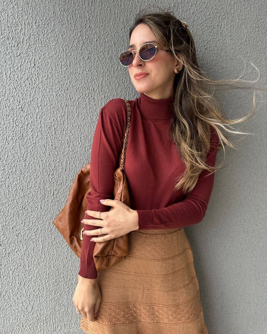 Blusa Cacharrel Tricô Modal Gola Rolê Lisa Alta Marrom Lirio