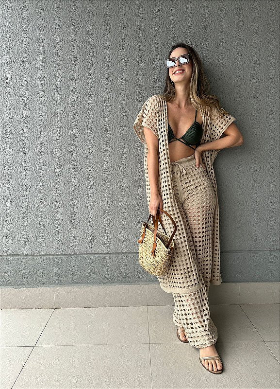 Conjunto saída de praia de tricot com calça e kimono vazados cru Lichia