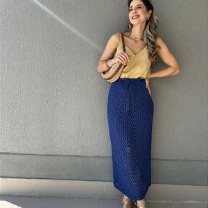 Conjunto de tricot com saia midi e regata azul Pitanga