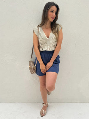 Colete tricot fechado cru com lurex prata e dourado Limão