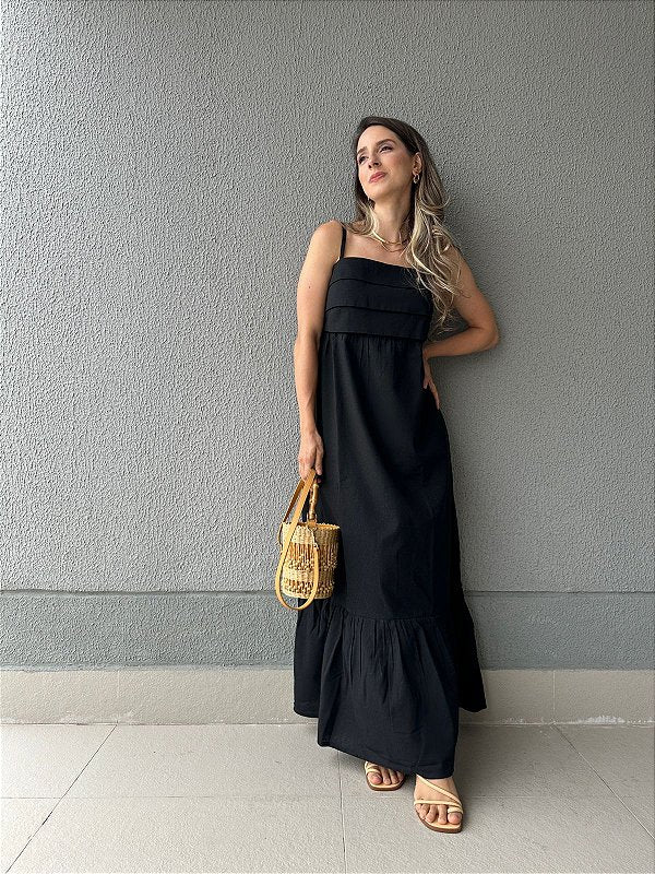 Vestido longo viscolinho de alça decote com camadas preto Jabuticaba