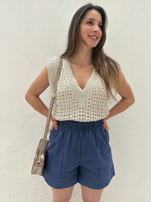 Colete tricot fechado cru com lurex prata e dourado Limão