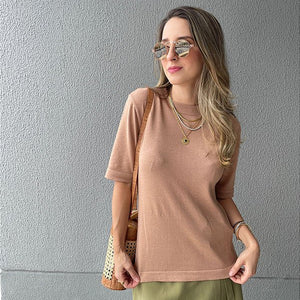 Blusa em tricot com manga curta linha basic bege Maçã