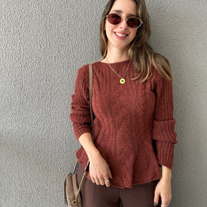 Blusa Tricô Peplum Amêndoa
