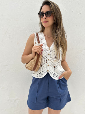 Blusa de Crochê com Fechamento em Botões Branca Orquídea