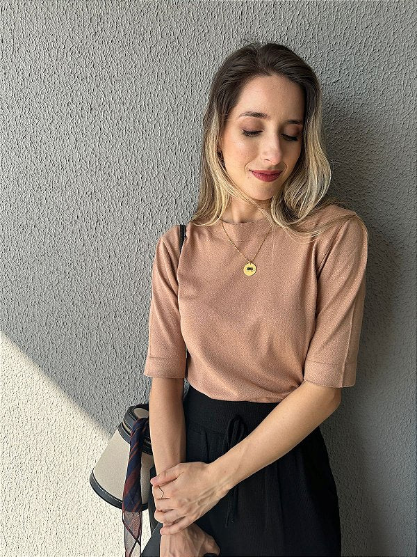 Blusa em tricot com manga curta linha basic bege Maçã