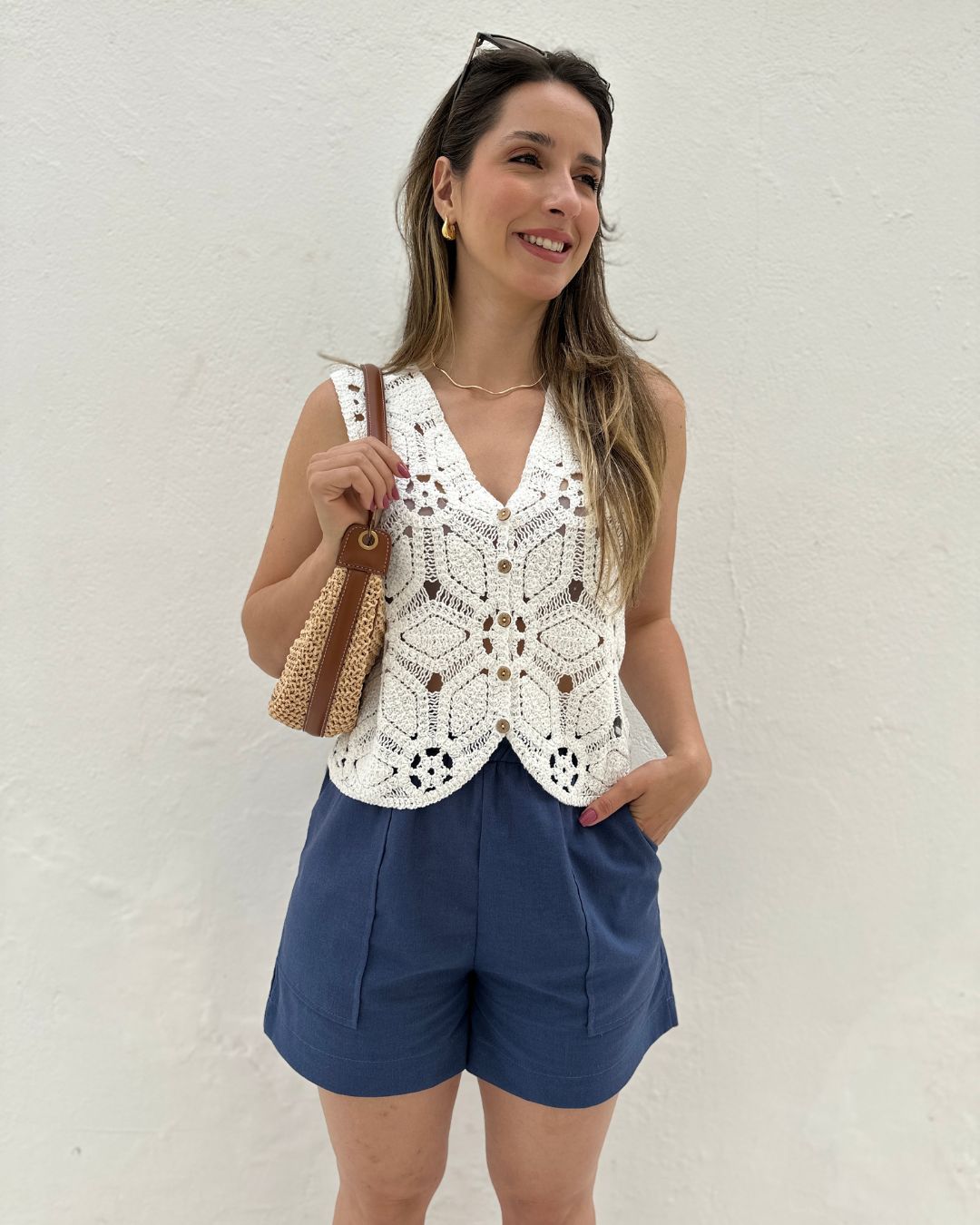 Blusa de Crochê com Fechamento em Botões Branca Orquídea