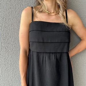 Vestido longo viscolinho de alça decote com camadas preto Jabuticaba