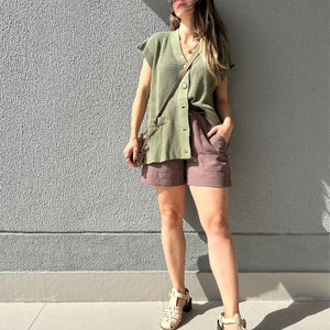 Short Alfaiataria Marrom com Faixa Gengibre