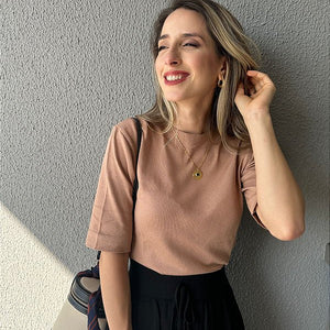 Blusa em tricot com manga curta linha basic bege Maçã