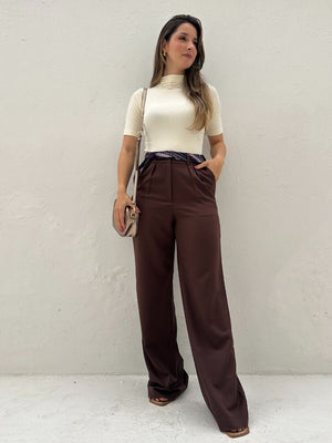 Body de Malha com Gola Fechada e Manga Curta Amarela Amarílis