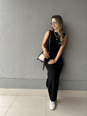 Vestido de tricot canelado com fenda preto Mangostim