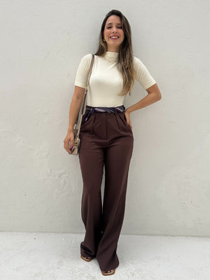 Body de Malha com Gola Fechada e Manga Curta Amarela Amarílis