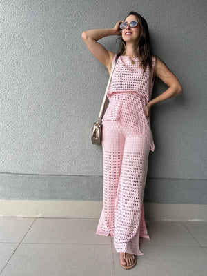 Conjunto Tricô de Calça Ampla e Blusa Assimétrica Rosa